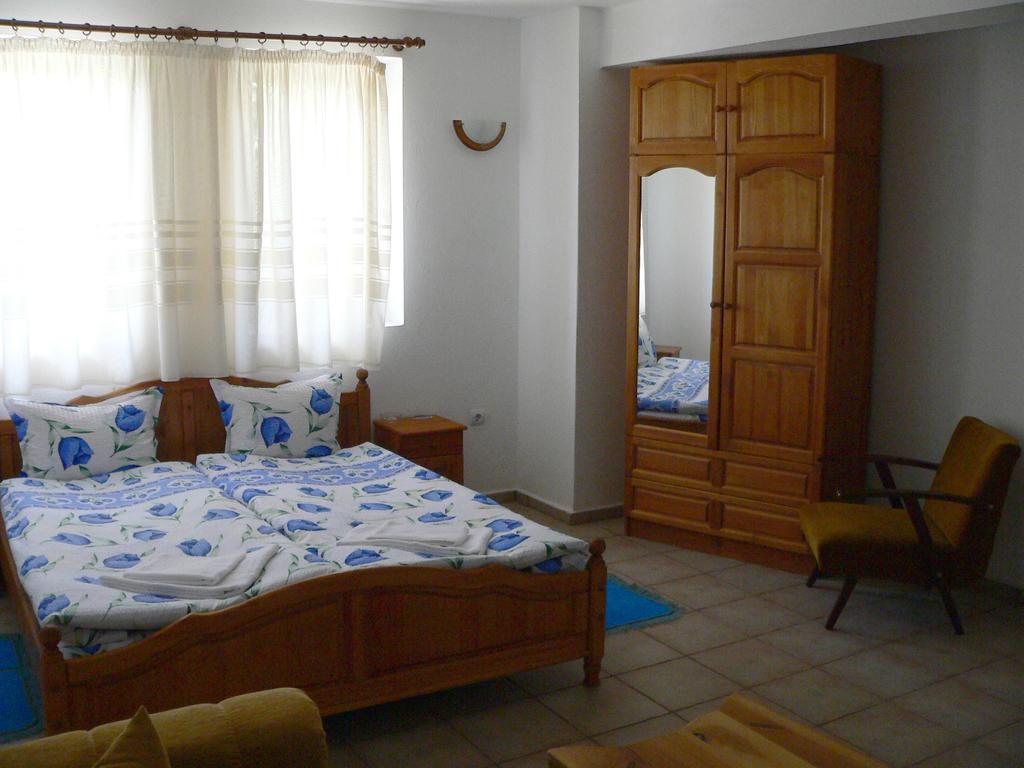 Hotel Pri Chakara Arbanasi Ngoại thất bức ảnh