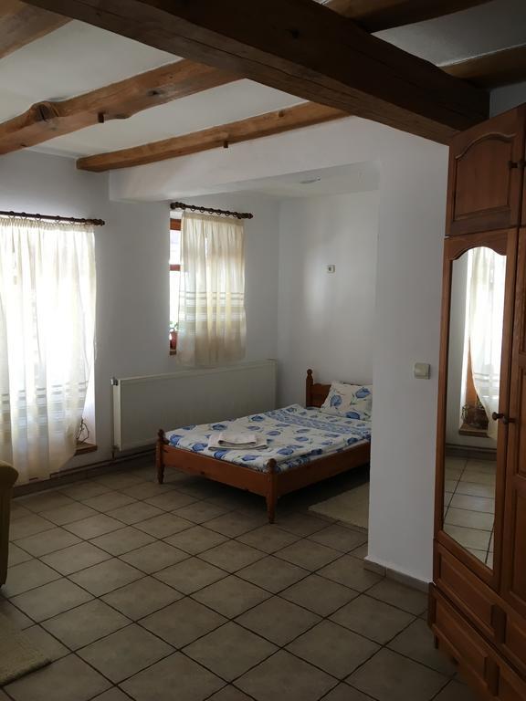 Hotel Pri Chakara Arbanasi Ngoại thất bức ảnh